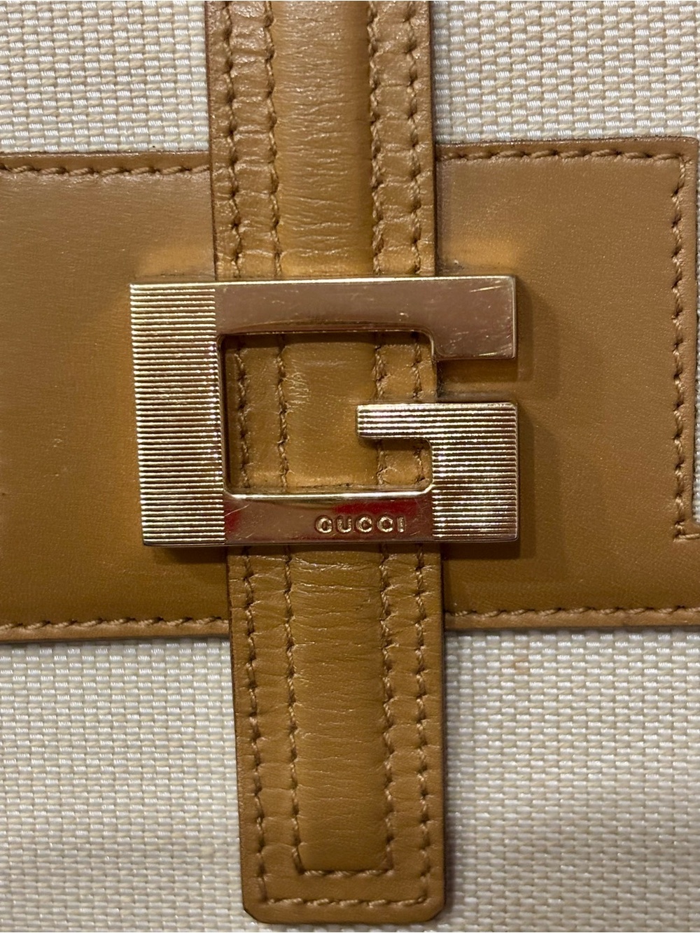 Gucci Bifold Beige Wallet with Tan Leather Double Snap Closure Compact, w/box - Picture 10 of 11
